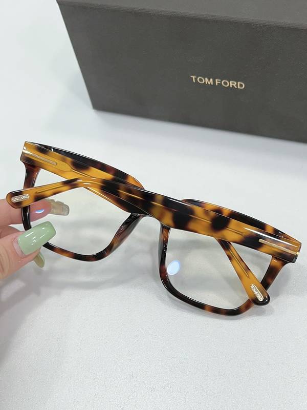 Tom Ford Sunglasses Top Quality TOS01517